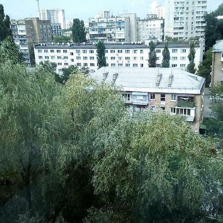 Квартира Рядом Севастопольская Площадь,Добробут,Жуляны Κίεβο Εξωτερικό φωτογραφία